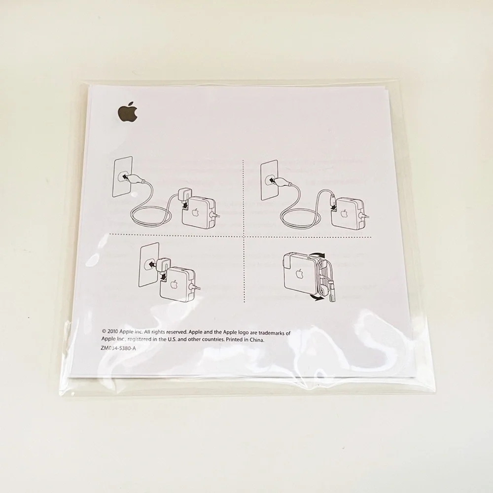 Apple 85W Magsafe Power Adapter